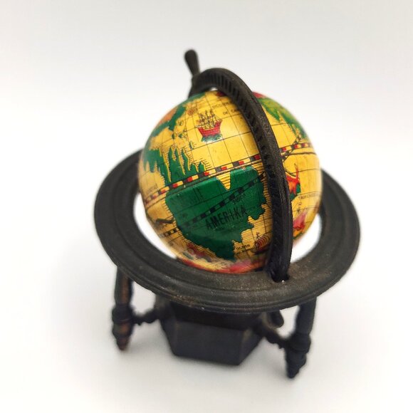 Miniature Diecast Brass Metal World Globe Pencil Sharpener Vintage HONG KONG - Picture 4 of 9